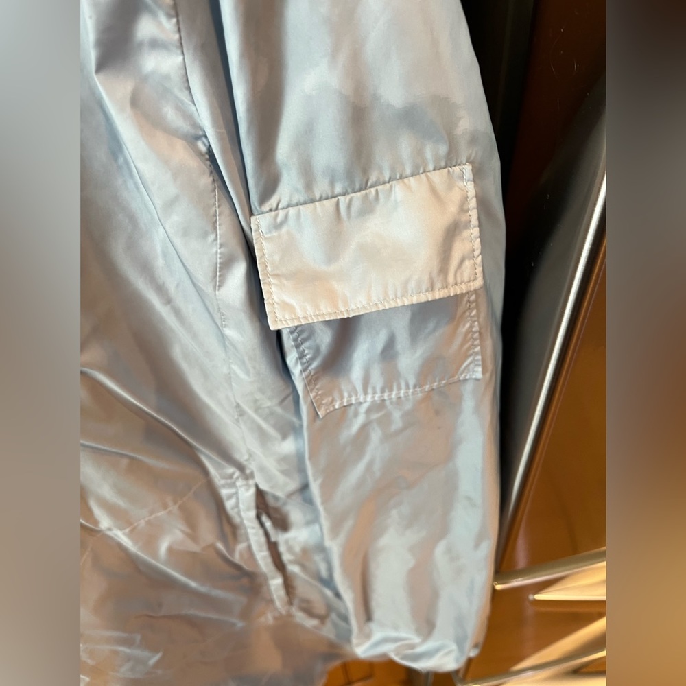 Armani Exchange light blue, light raincoat with hood. Excellent condition, sz M - Picture 7 of 7